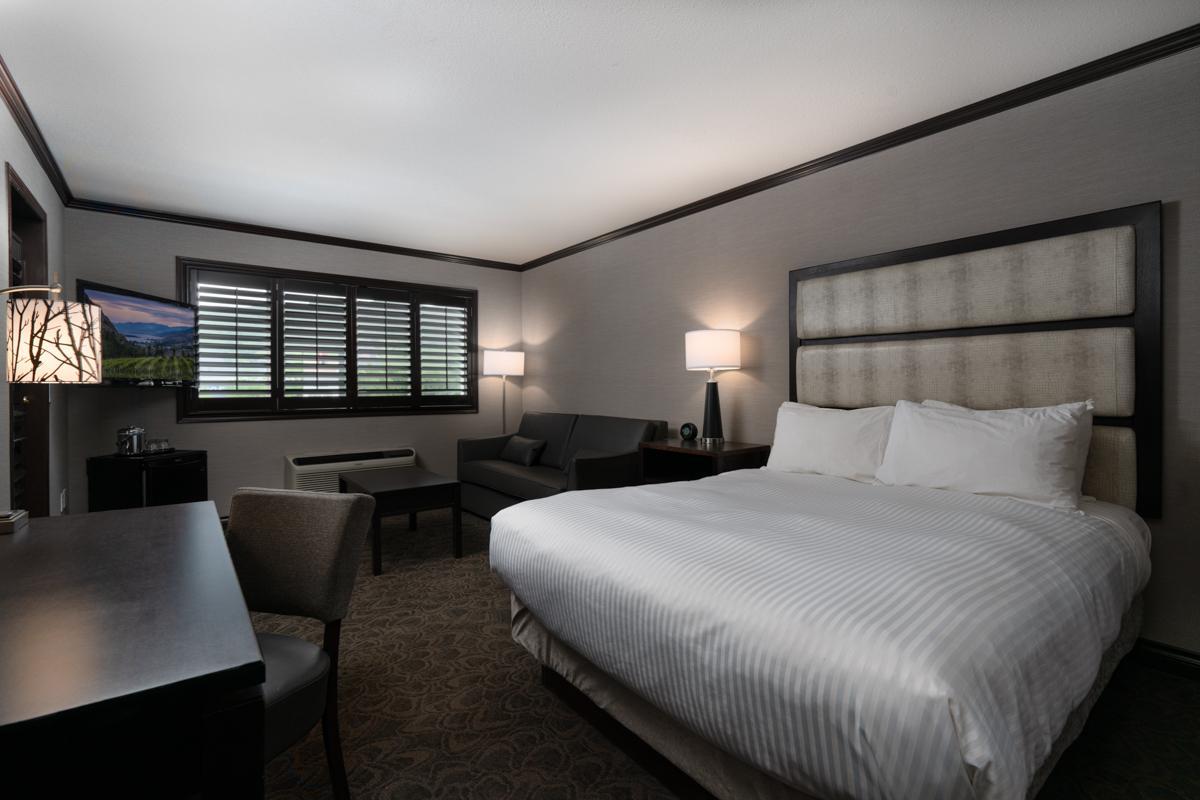 Prestige Vernon Hotel Ngoại thất bức ảnh