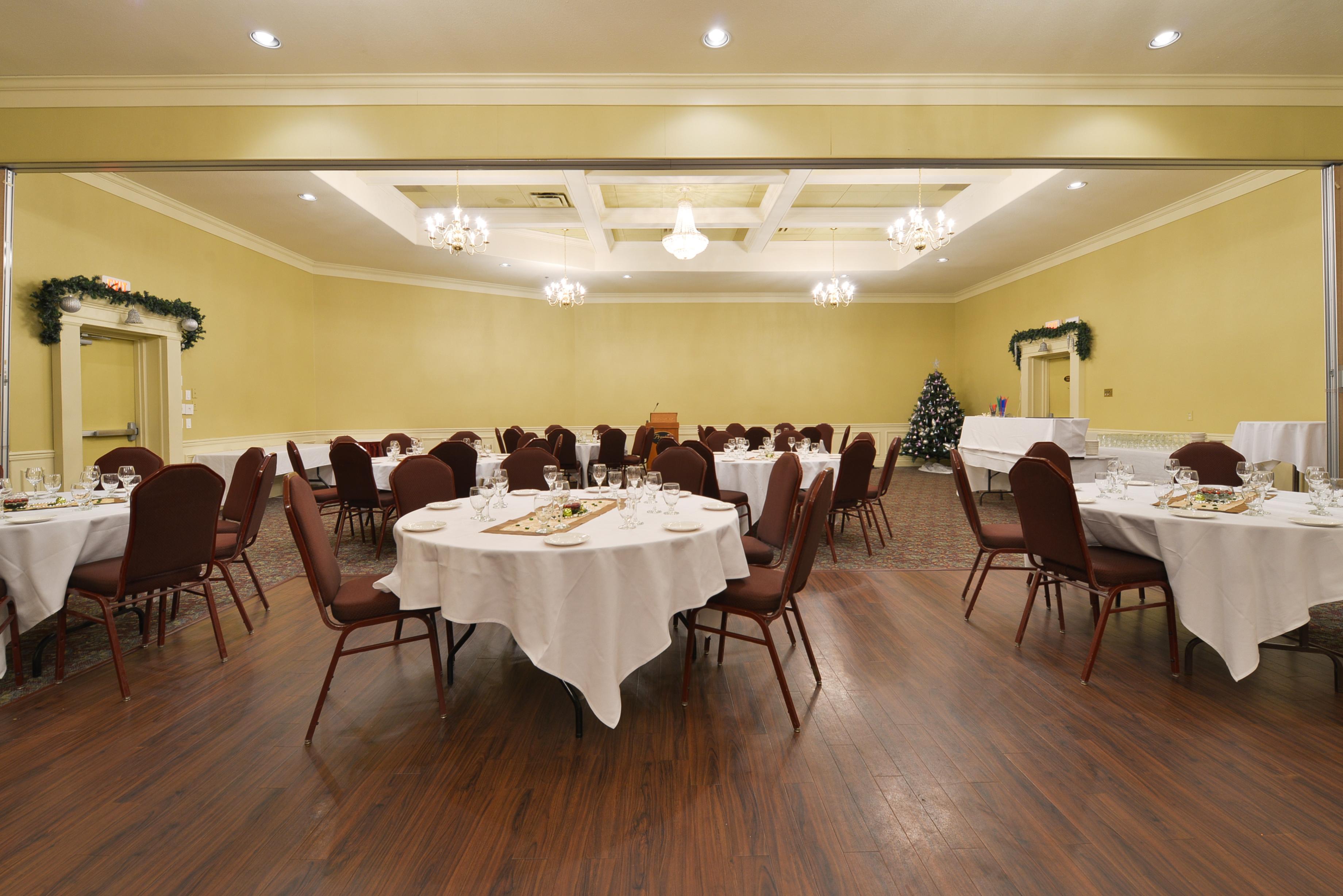 Prestige Vernon Hotel Ngoại thất bức ảnh