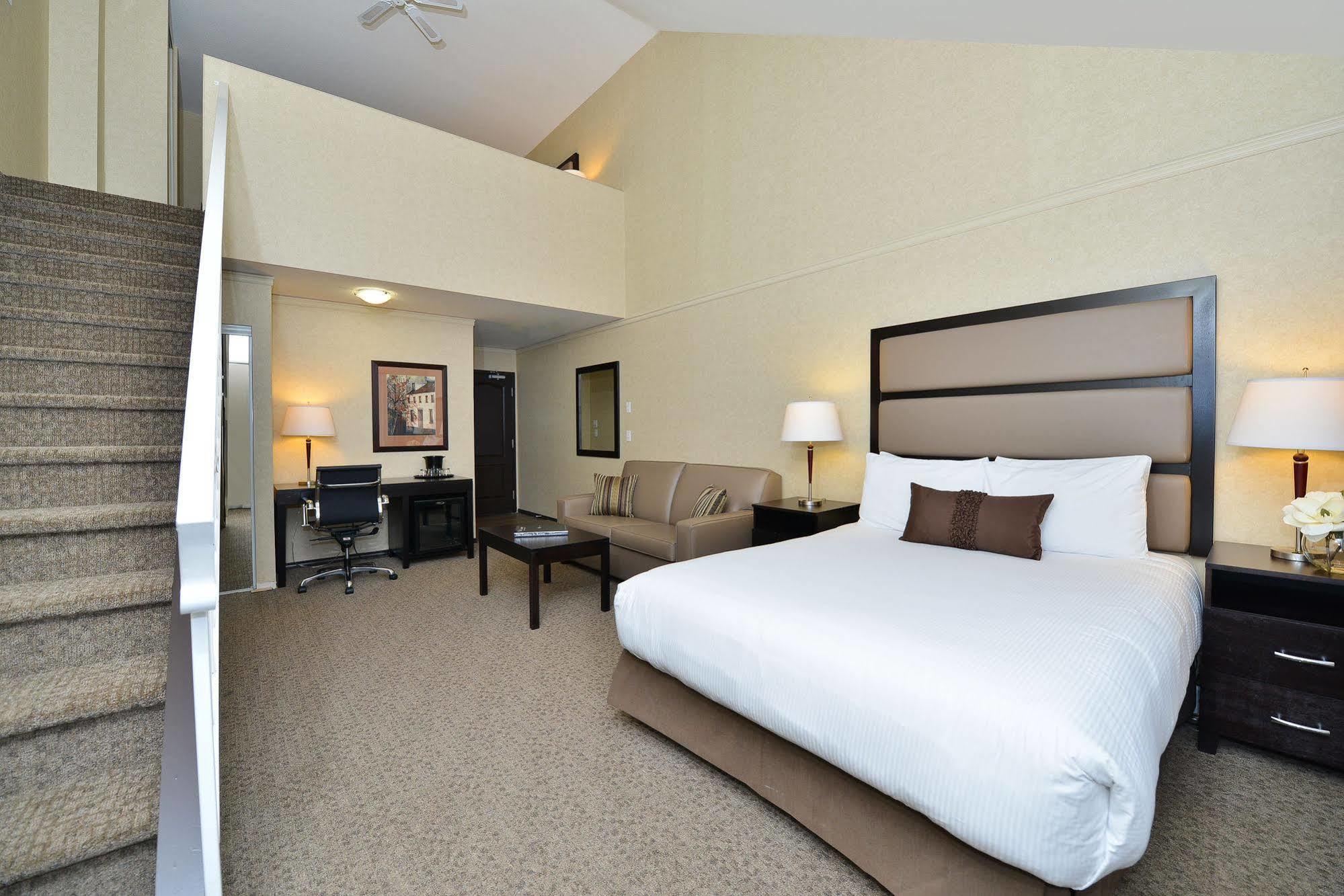 Prestige Vernon Hotel Ngoại thất bức ảnh