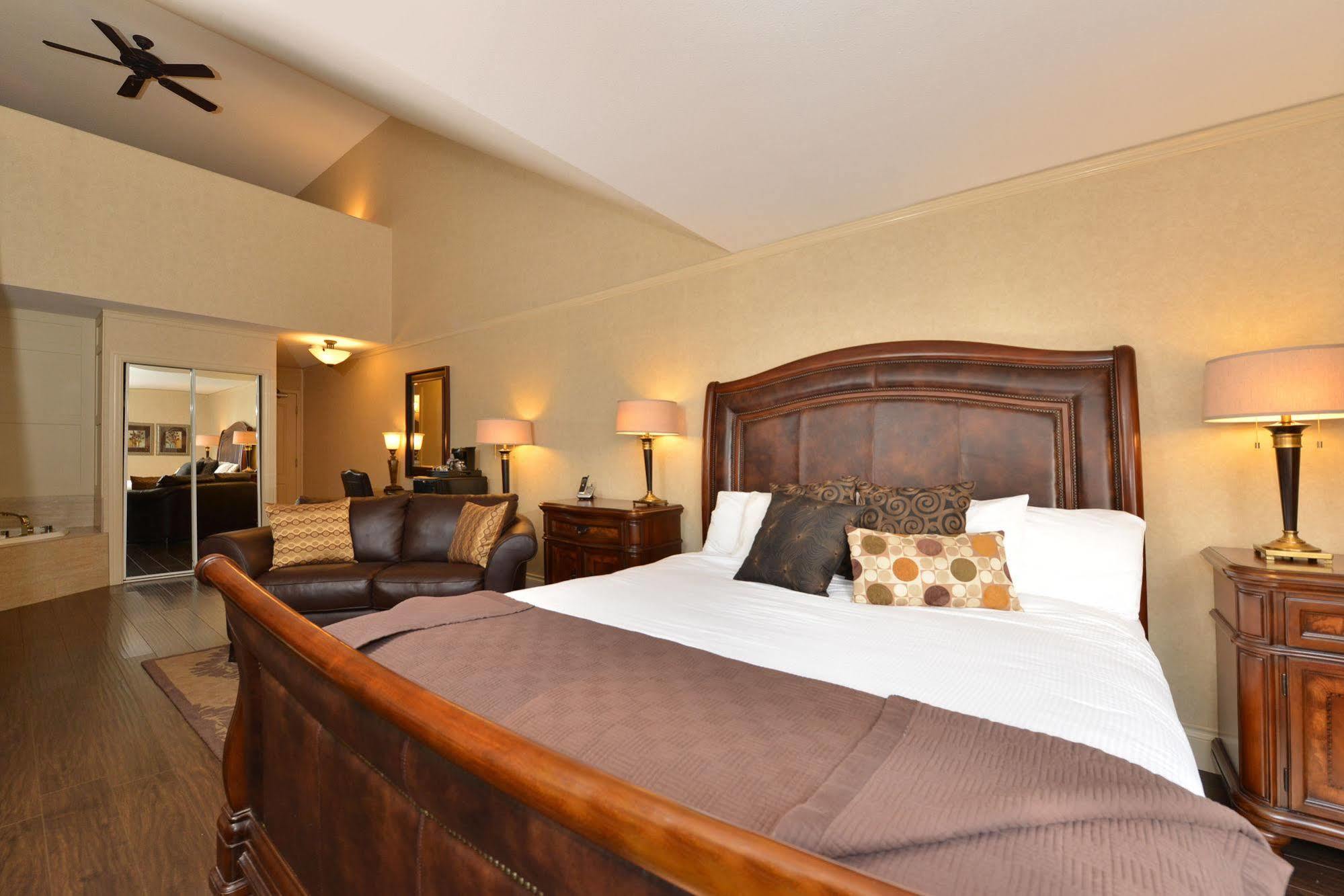Prestige Vernon Hotel Ngoại thất bức ảnh
